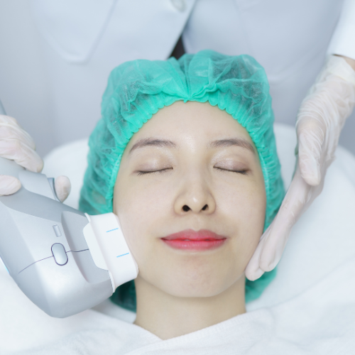 Green Modern and Minimalistic Travel Typography Logo (5)